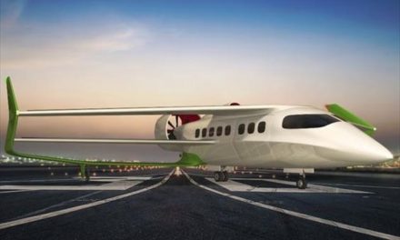 Υβριδικό τριπλάνο υπόσχεται αθόρυβες και «πράσινες» πτήσεις