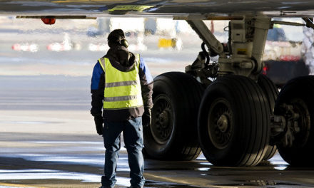 Αεροπορικές εταιρείες – Μάχη προσφορών για την προσέλκυση νέων εργαζομένων