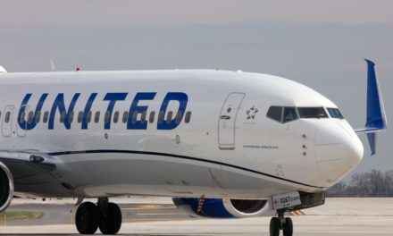 Η United Airlines ακυρώνει τρία ευρωπαϊκά δρομολόγια