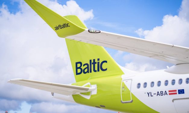 Η airBaltic τριπλασιάζει τα έσοδα το πρώτο εξάμηνο του 2022